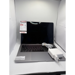 Apple MacBook Air A2179 13 pouces i3 8 Go 256 Go